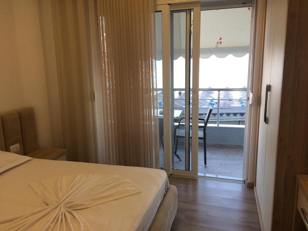 Zero Zero Apartament